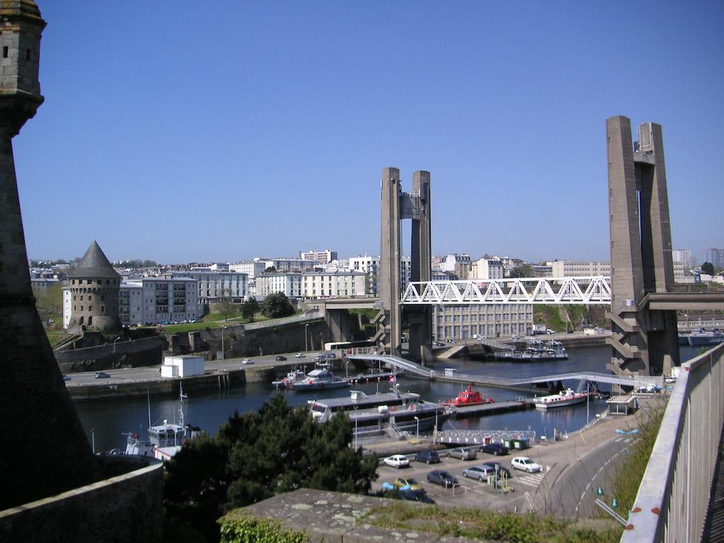 Abalys Hotel Brest Exterior photo